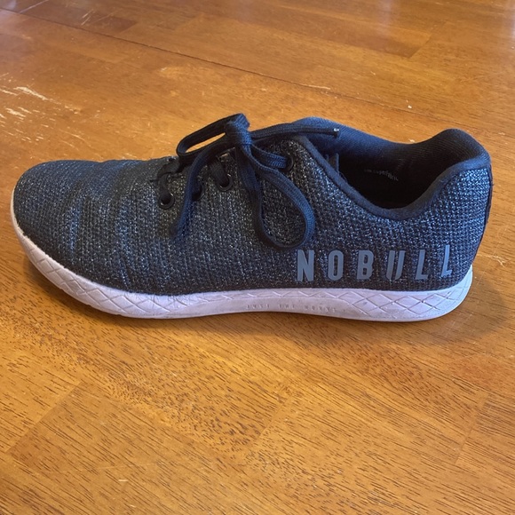 NOBULL Unisex Womens Sz 10.5 Mens Sz 9 Black Heather Dusty Rose Outwork Trainers - Picture 4 of 10